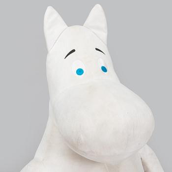 Tove Jansson, C- kassetteja, 2 kpl "Vem ska trösta Knyttet och Hur gick det sen?" ja figuuri "Muumipeikko" 1900-luvun loppu.
