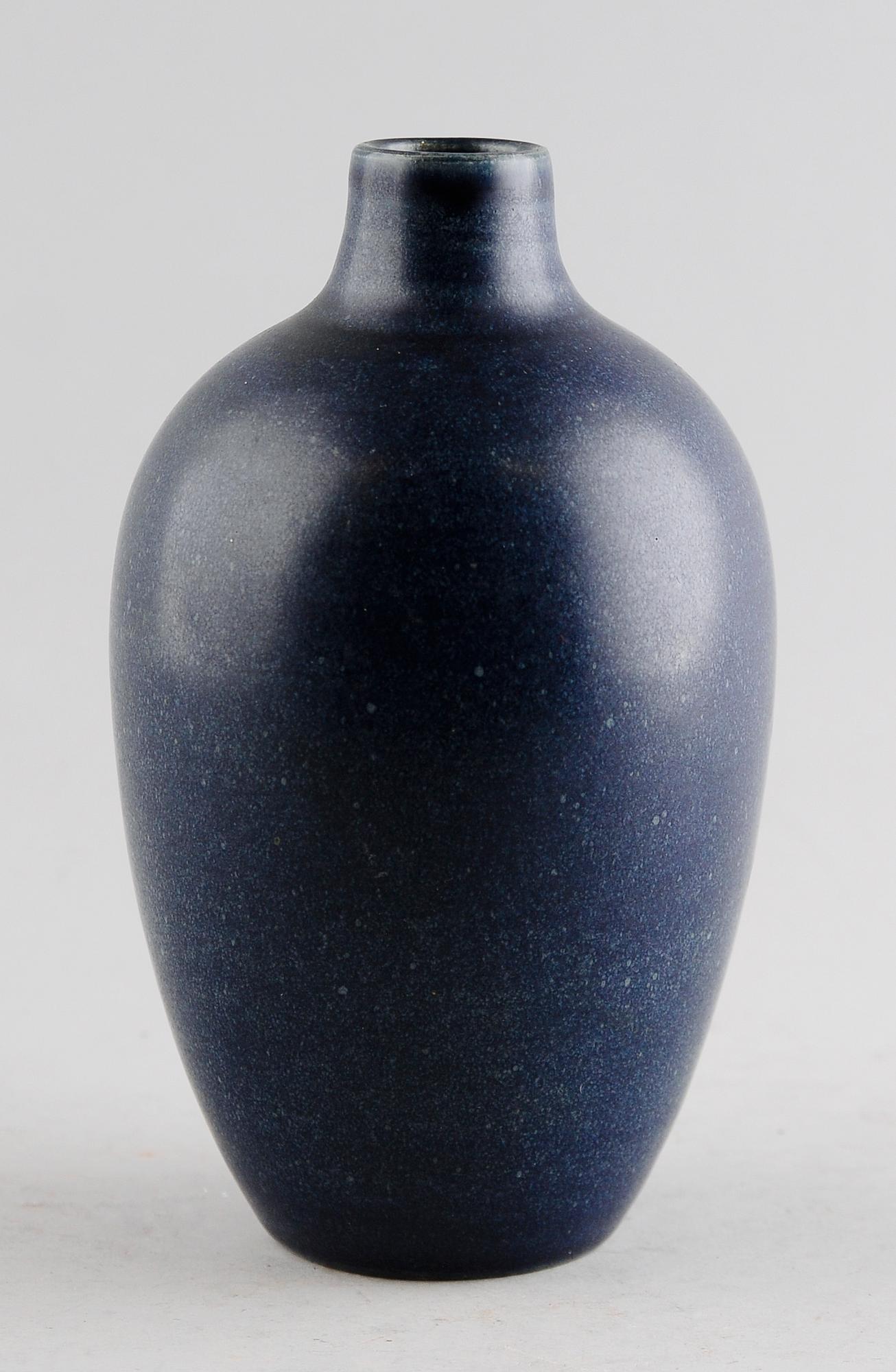 VAS, stengods, Eric & Ingrid Triller, Tobo.