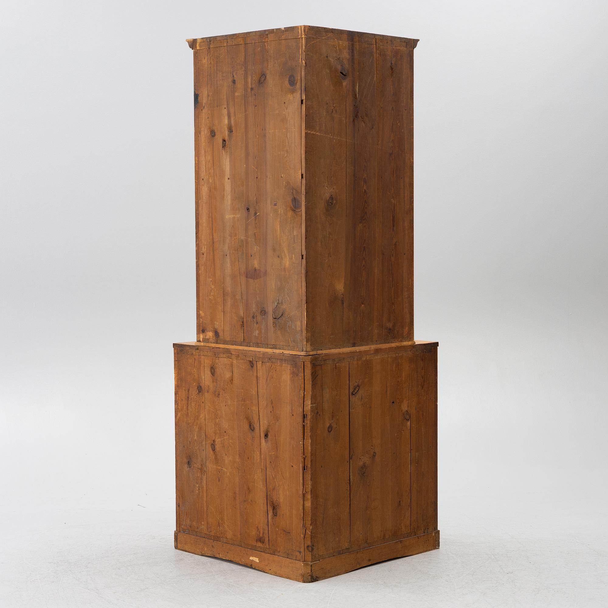 Hörnskåp, 1800-tal.