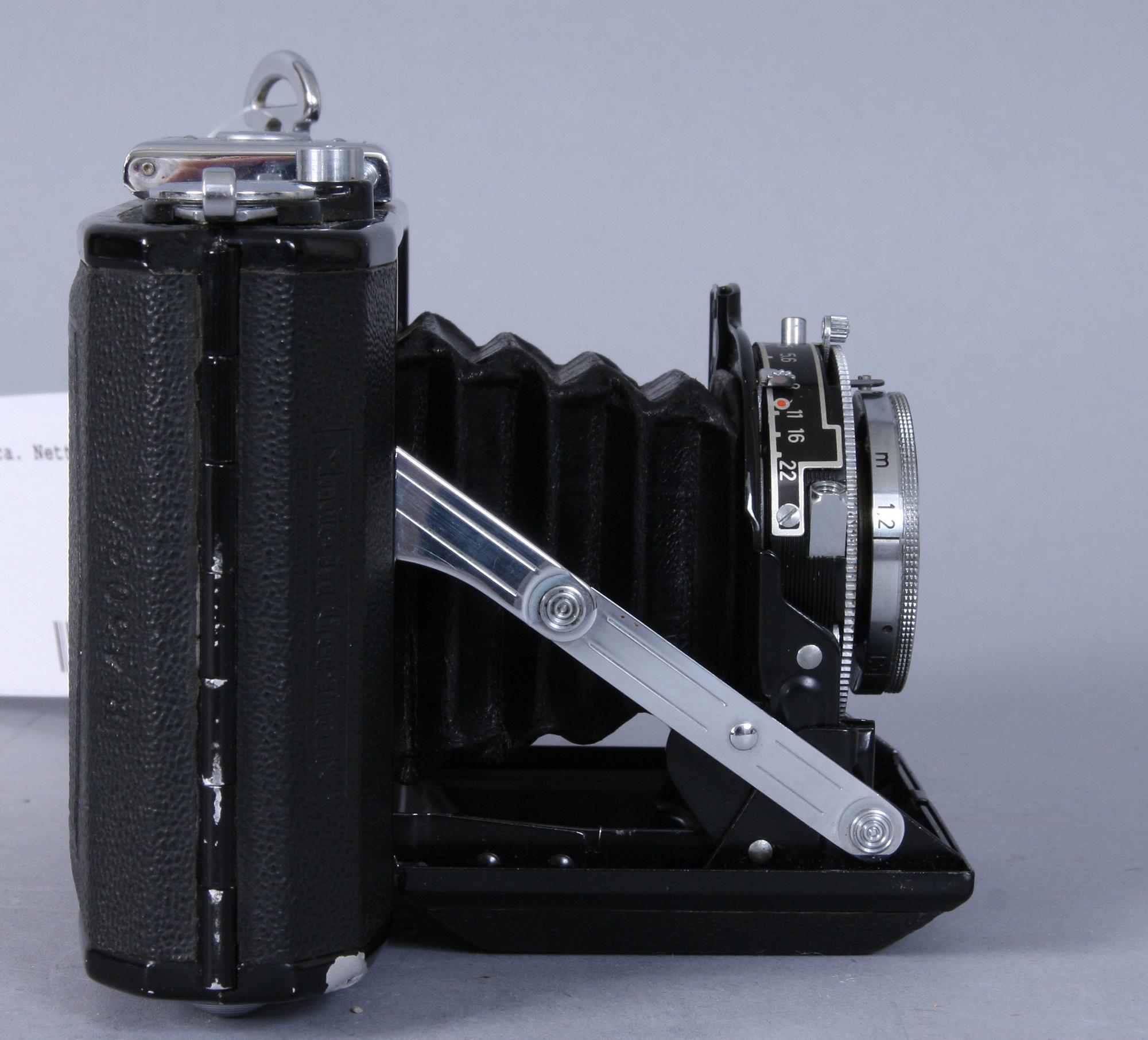 KAMERA, Leica. Nettar 515/16.