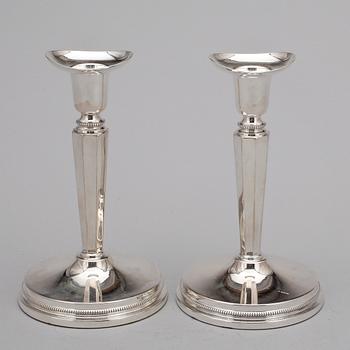LJUSSTAKAR, ett par, silver, KG Markströms, Uppsala, 1957.