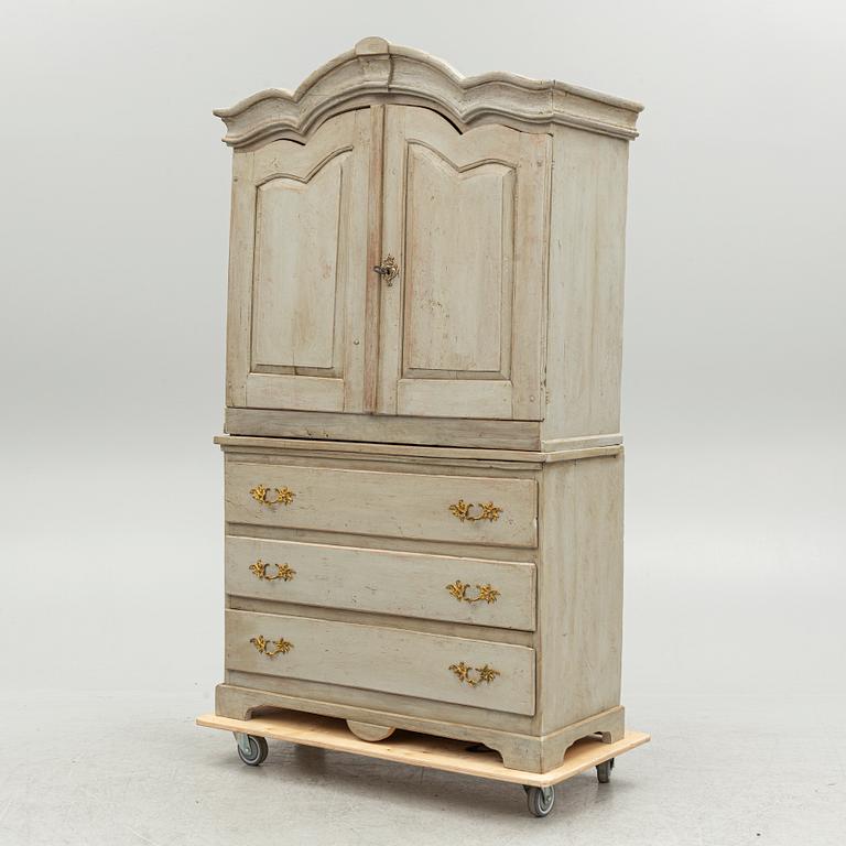 A 18th/19th century cabinet.