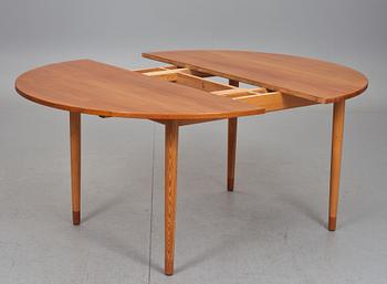 MATBORD. Märkt Svensk Fur, 1900-talets andra hälft.