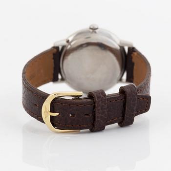 Universal Genève, wristwatch, 34 mm.