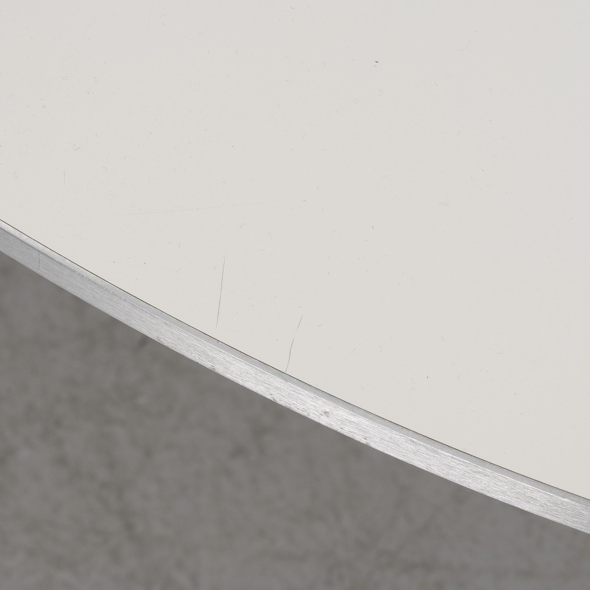 Bruno Mathsson & Piet Hein, a dining table, 'Superellipse', Fritz Hansen, Denmark, 2015.