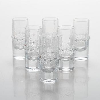 Tapio Wirkkala, A set of six 'Niva' snaps glasses. Original wooden box.