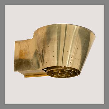 PAAVO TYNELL, WALL LAMP, 9465. Brass with perforated pattern. Manufactured by Oy Taito Ab, late 1940s.