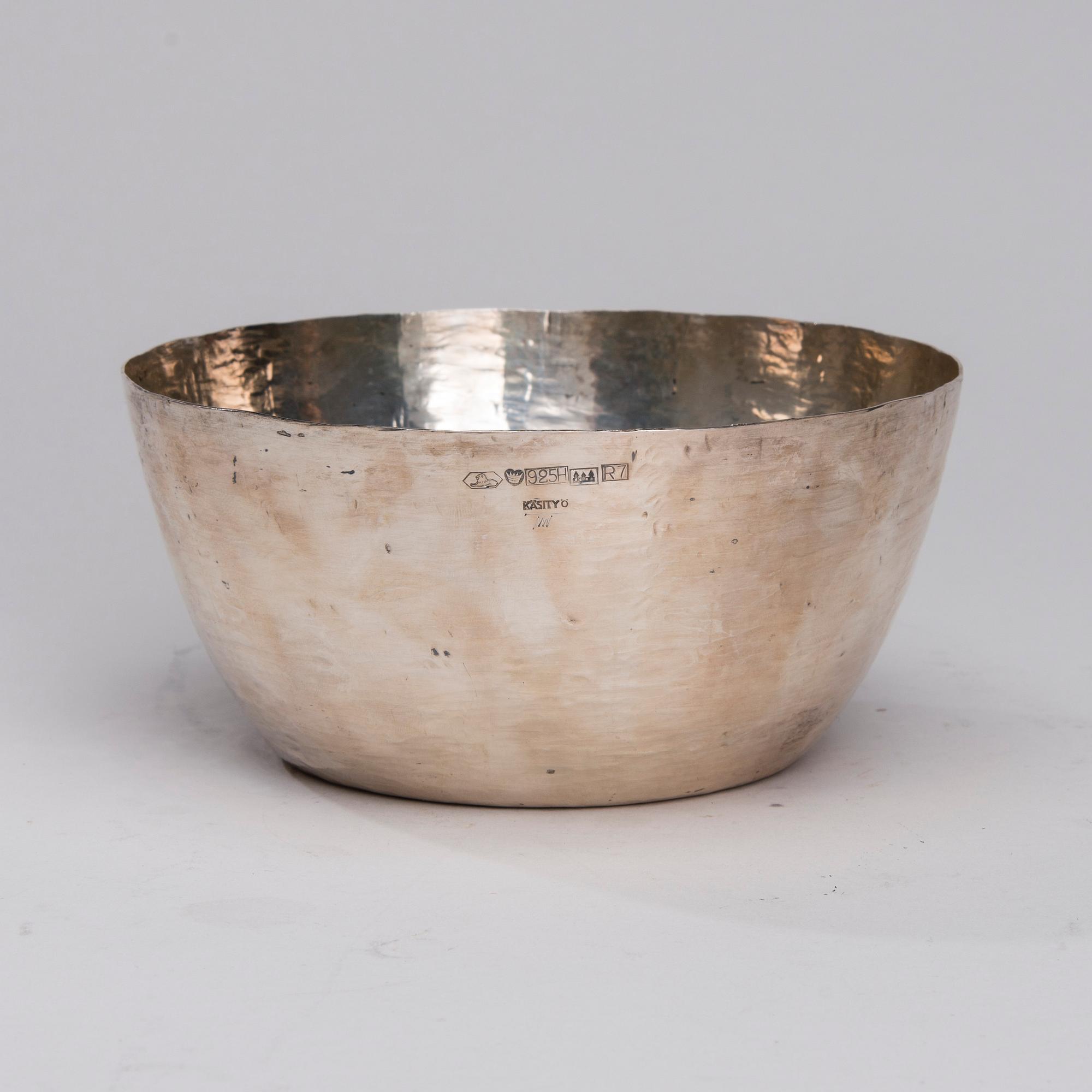 SKÅL, sterling silver, Tapio Wirkkala, Kultakeskus,  Tavastehus 1970. Stämplad Käsityö, TW. Vikt 308 g.