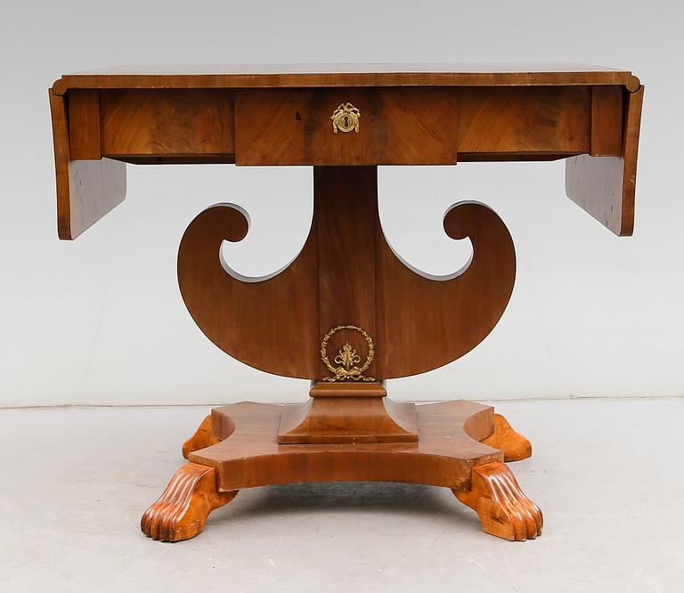 KLAFFBORD, Karl-Johan, 1800-talets mitt.