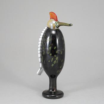 OIVA TOIKKA, a glass bird, signed, O. Toikka Nuutajarvi Tacoma 2011.