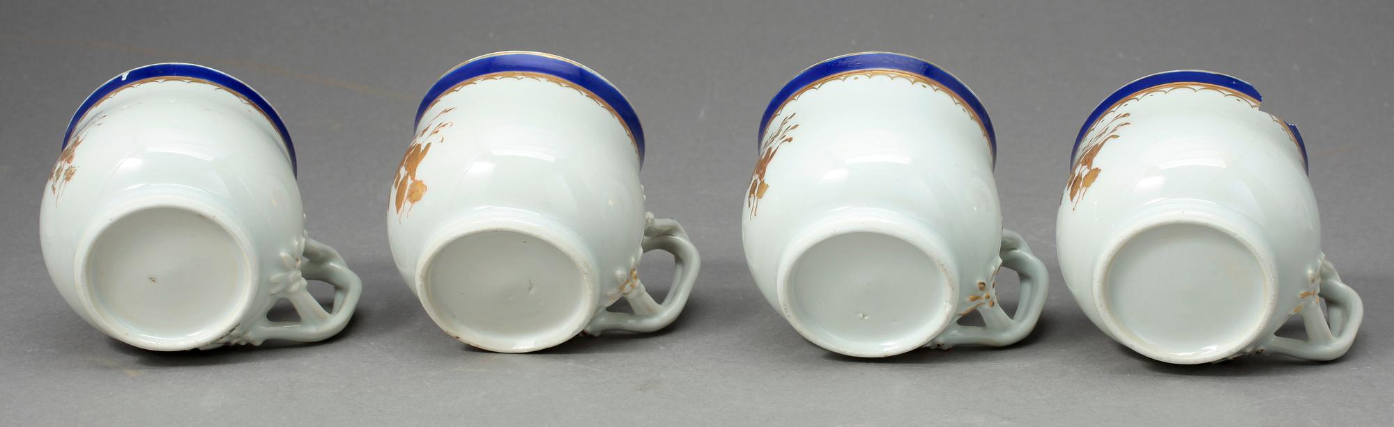 CREMEKOPPAR, 4 st, Kompaniporslin, 17/1800-tal.
