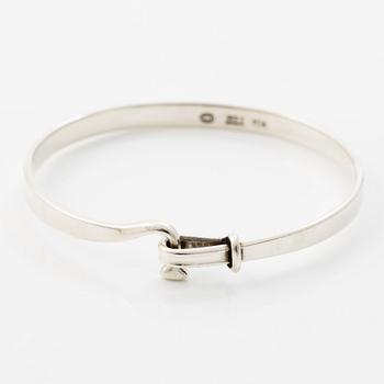 Vivianna Torun Bülow-Hübe, sterling silver bangle, for Georg Jensen.