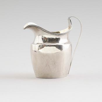 GRÄDDKANNA, silver, sannolikt Andrew Fogelberg,  London 1786. Vikt ca 117 gram.