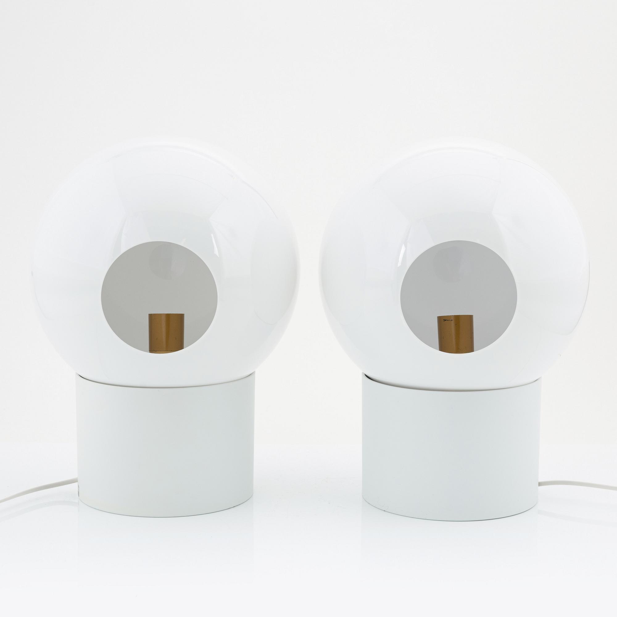 Uno & Östen Kristiansson, a pair of plastic Luno'/ Nr 1241, Luxus, Vittsjö, Sweden.