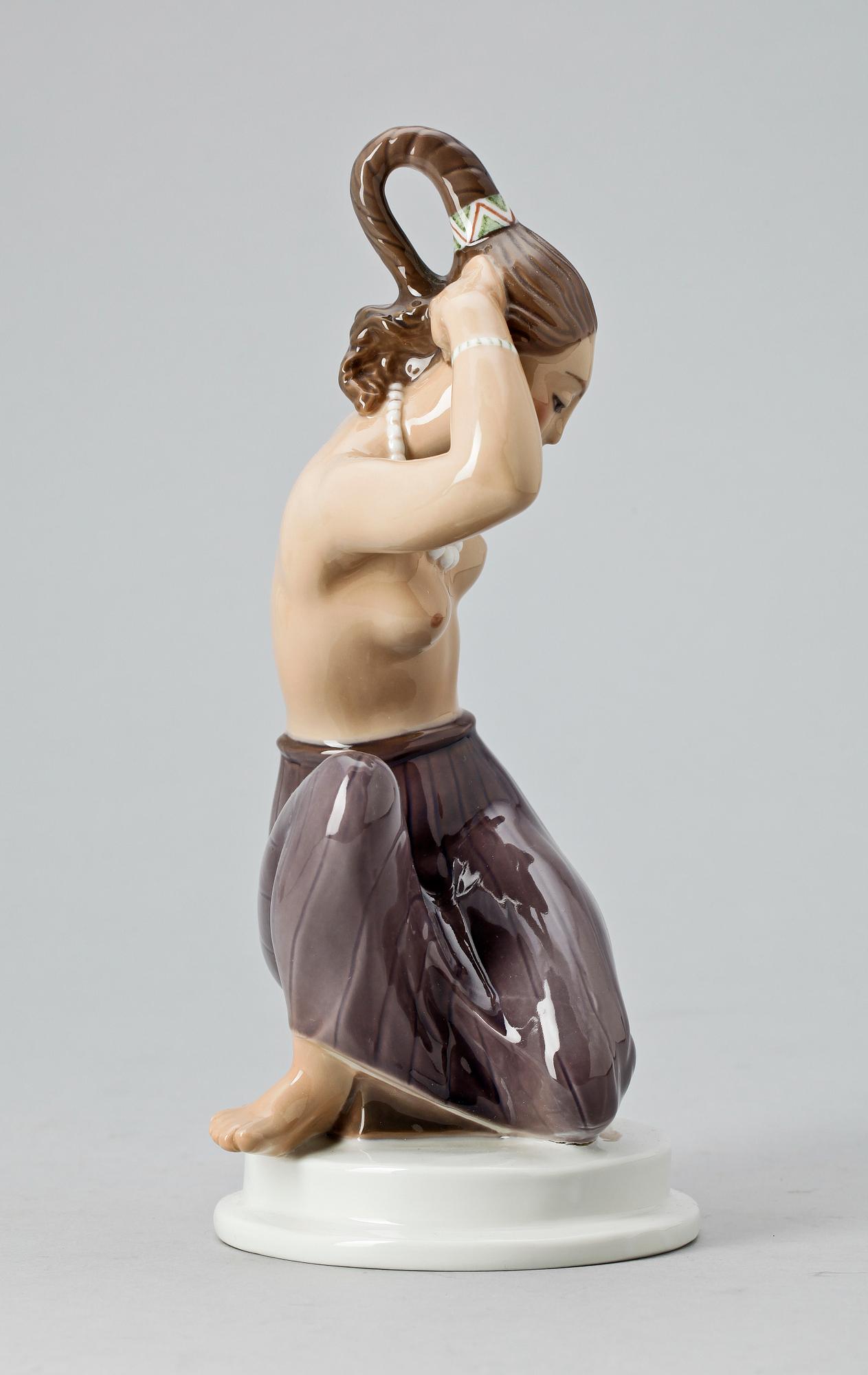 FIGURIN, porslin, Dahl Jensen, Danmark.