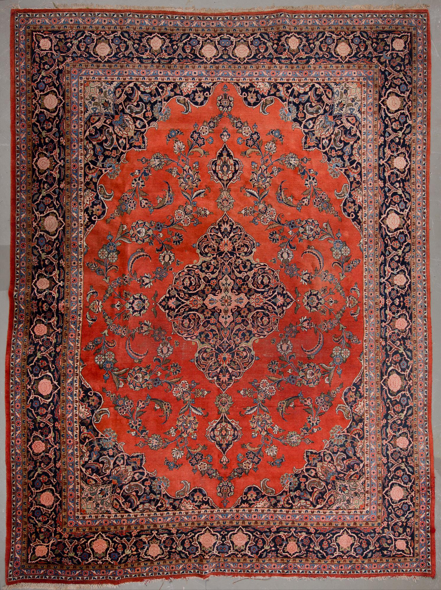 MATTA. Old Keshan. Ca 437x328 cm.