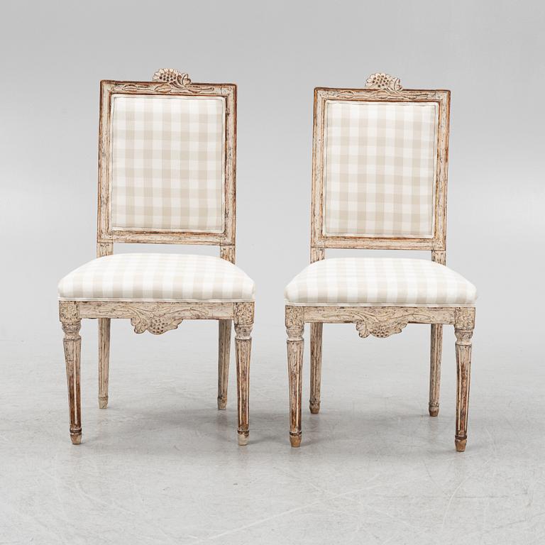 Stolar, ett par, gustavianska, sent 1700-tal.