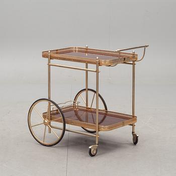 SERVERINGSVAGN, 1900-talets andra hälft.