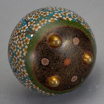 RÖKELSEKAR, cloissoné, Kina, 1900-tal.