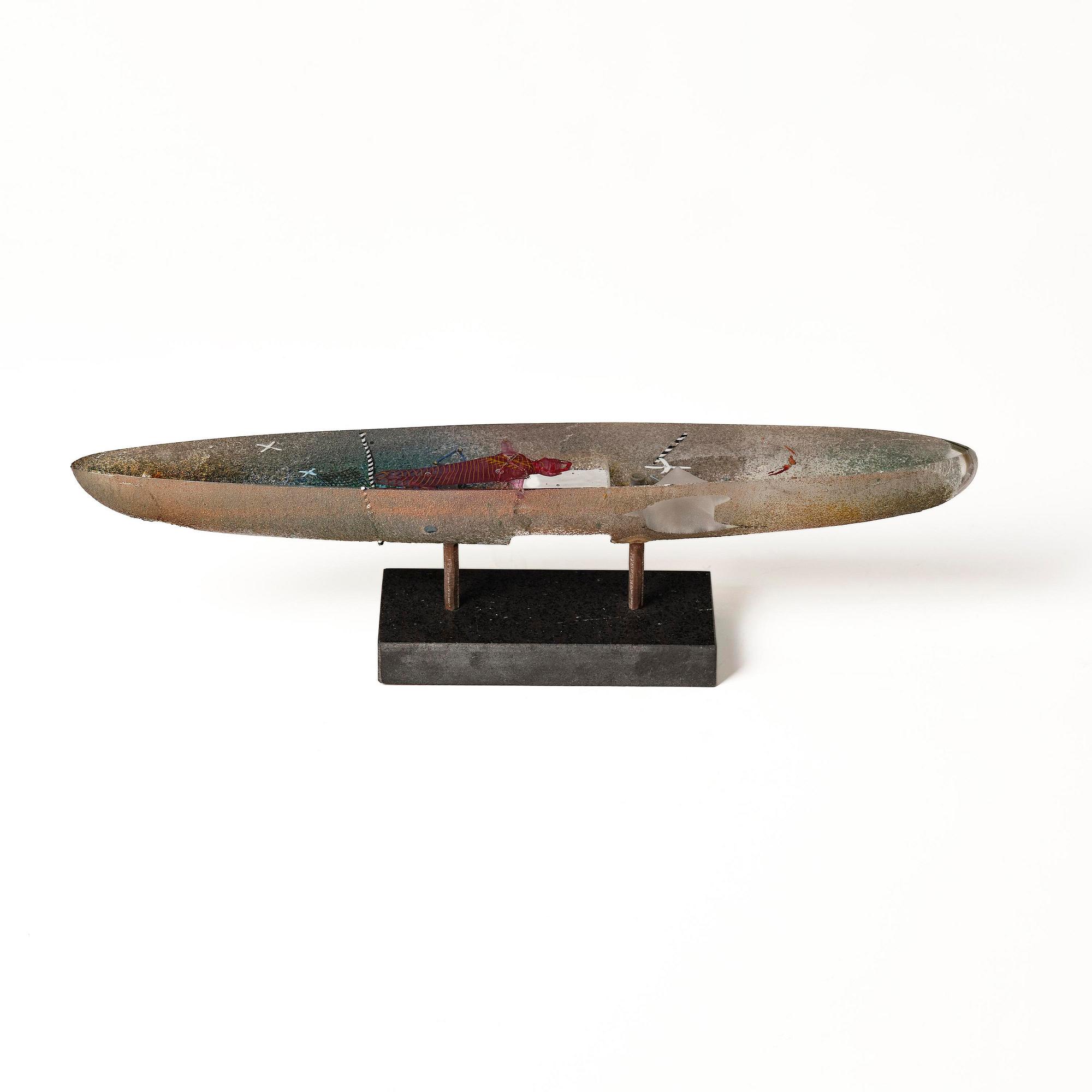 Bertil Vallien, skulptur, båt, sandgjutet glas, Kosta Boda 1992.