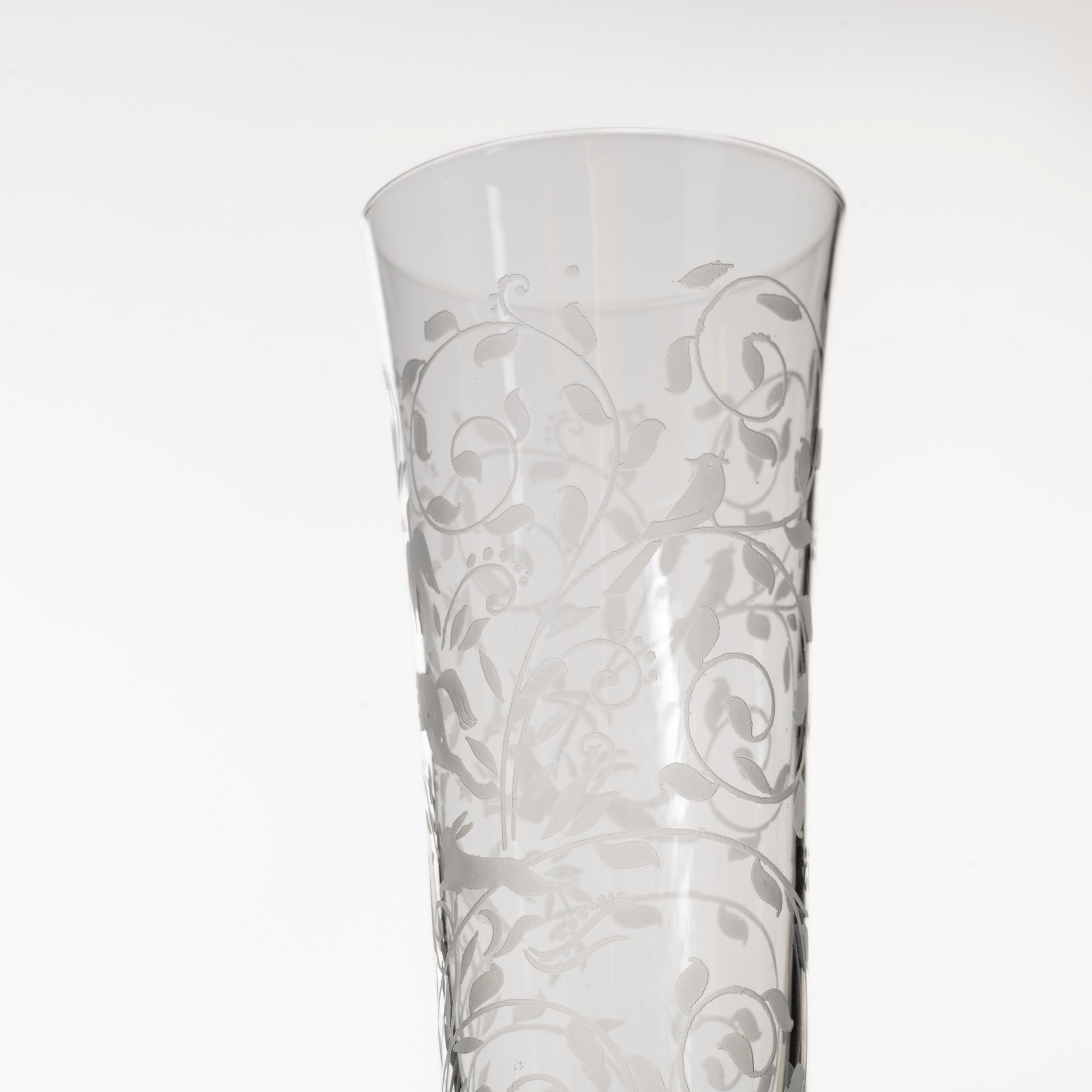Baccarat, 13 'Leila' champagne glasses, France.