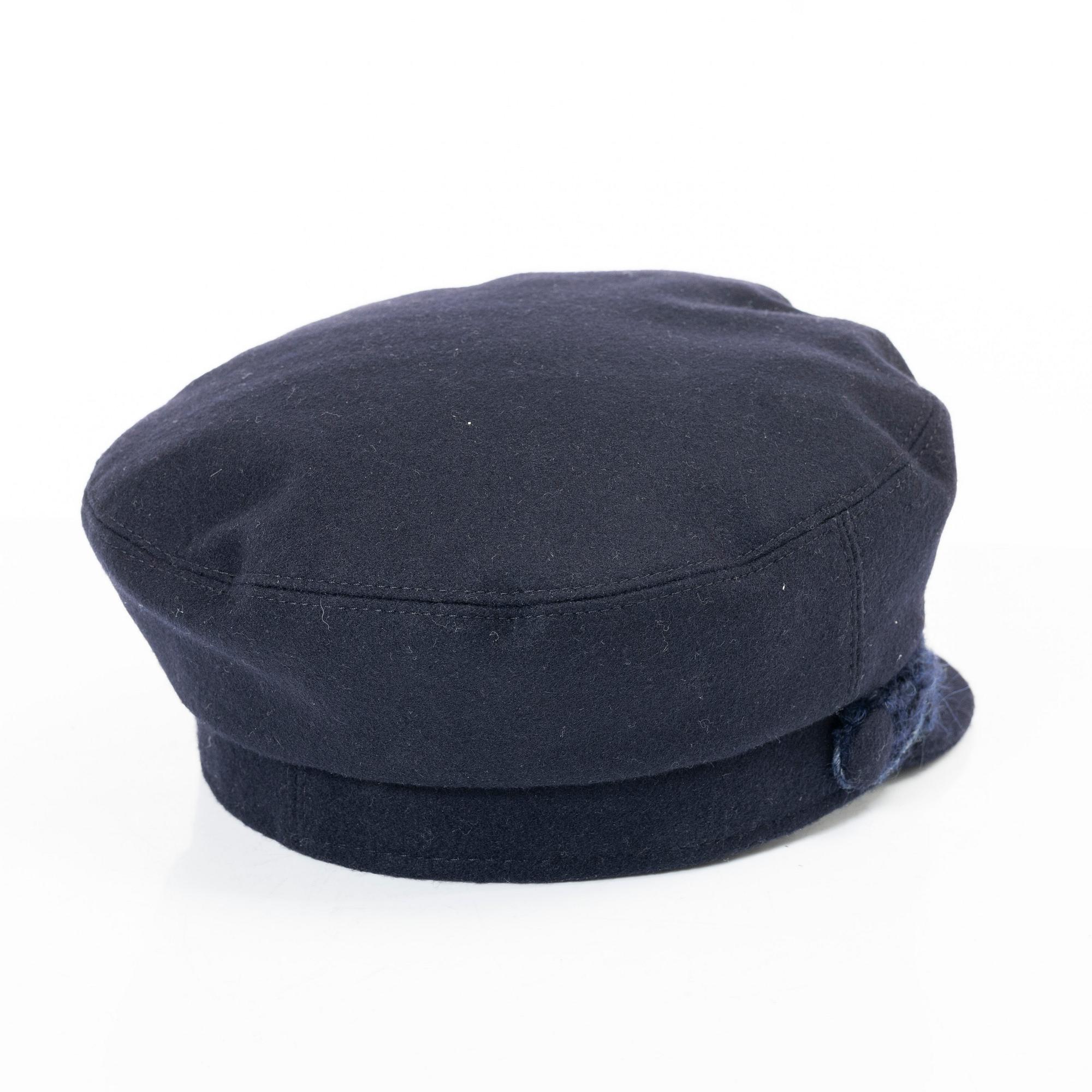 Chanel, vega cap/ship captain's cap, size M.
