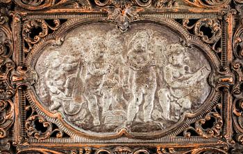 BREVSTÄLL, nyrenässans, 1800-talets slut.