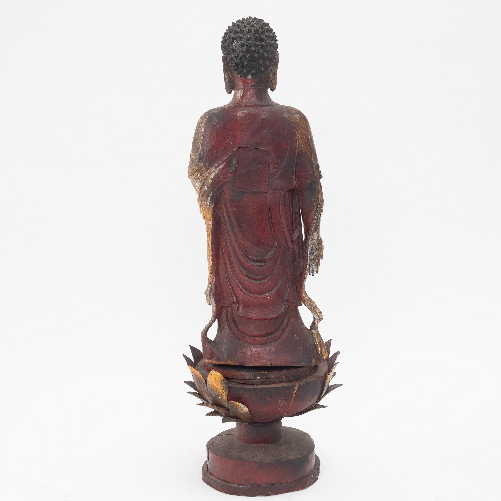 A large gilt and lacquer sculpture group, three parts, 20th century.