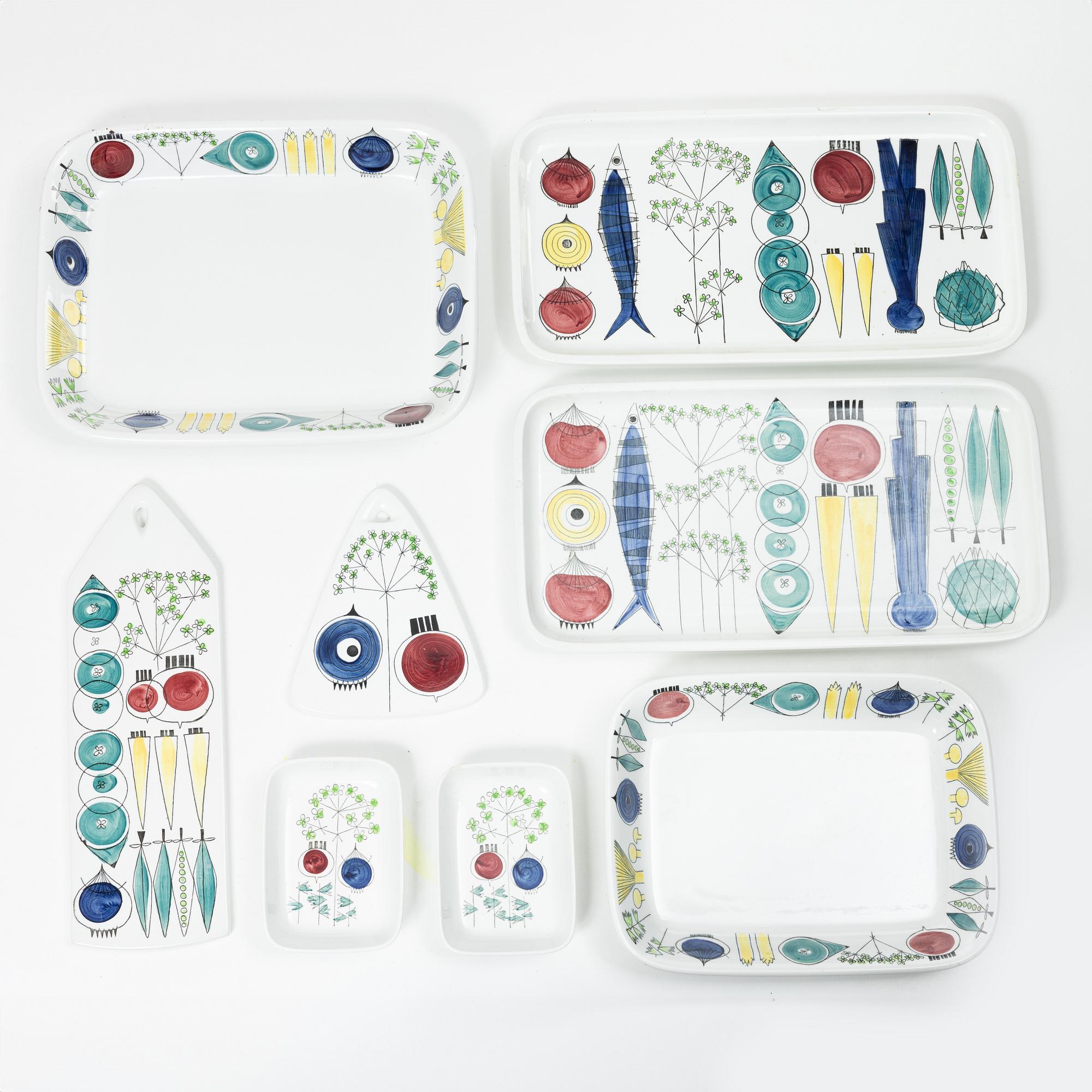 Marianne Westman, Dinner service, 73 pieces, flintware, “Picknick” and “Pomona”, Rörstrand, 1950s–60s.