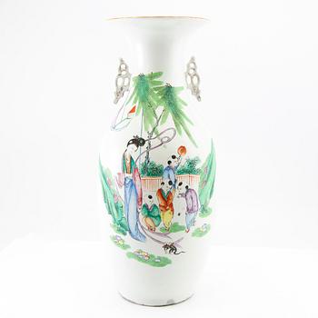 A Chinese 'children at play' vase, second half of the 20th century.