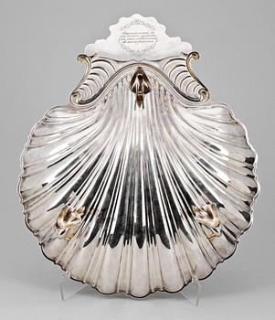 PRAKTFAT, silver, Italien, 1900-talets andra hälft. Vikt ca 1255g.