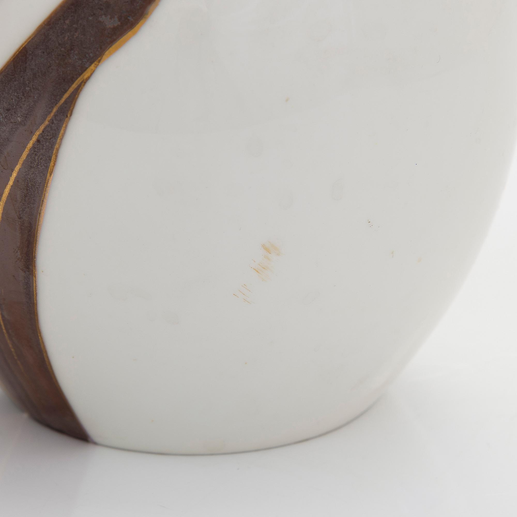 Thure Öberg, maljakko, posliinia, signeerattu T.Ö. ARABIA.