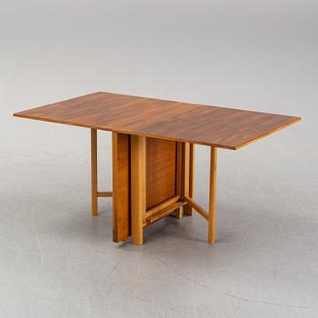A 'Maria Flap' gateleg table by Bruno Mathsson for Karl Mathsson, dated 1968.