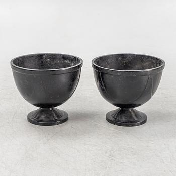 A pair of garden planters, 'No 1', Byarums Bruk, Sweden, 21st century.