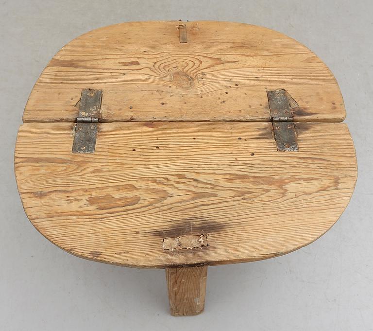 BORDSSTOL, allmoge, 1800-talets första hälft.