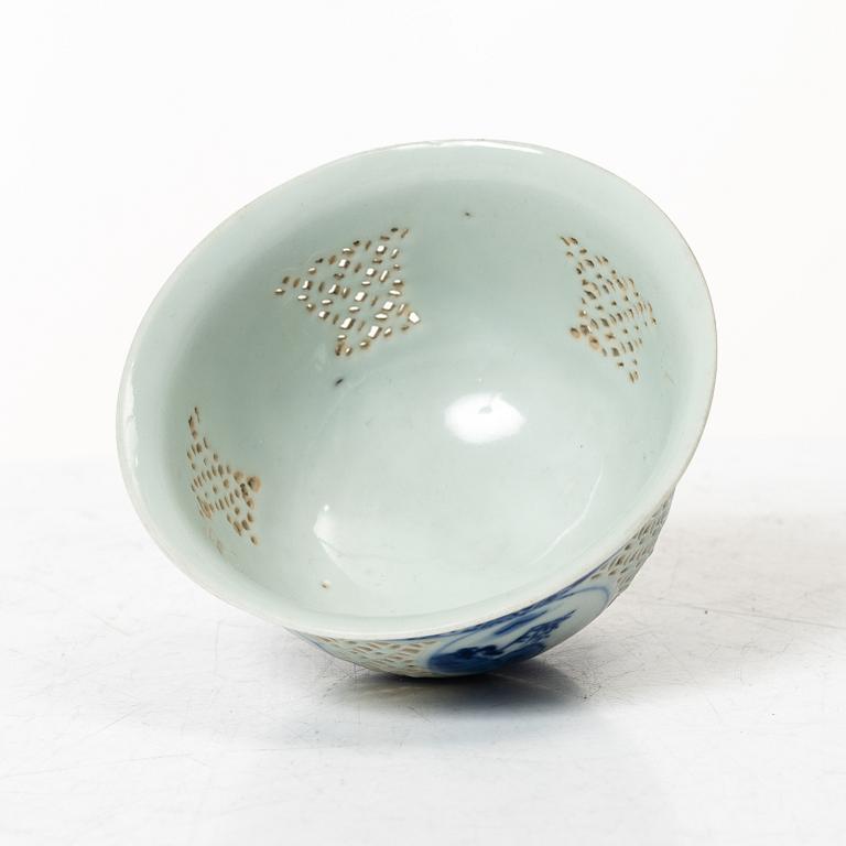 Skål, 'Hatcher cargo', porslin, Kina, Transition, 1600-tal.