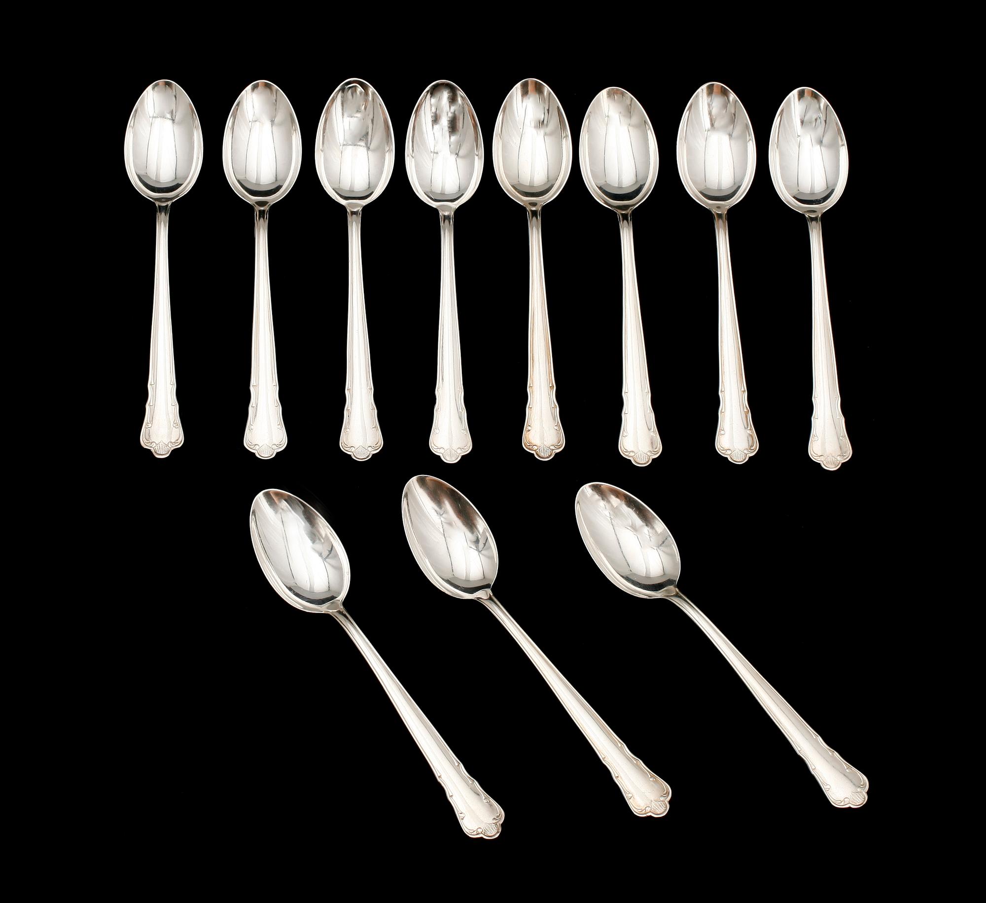 KAFFESKEDAR, 11 st, silver, GAB, Stockholm 1951. Vikt ca 129 g.