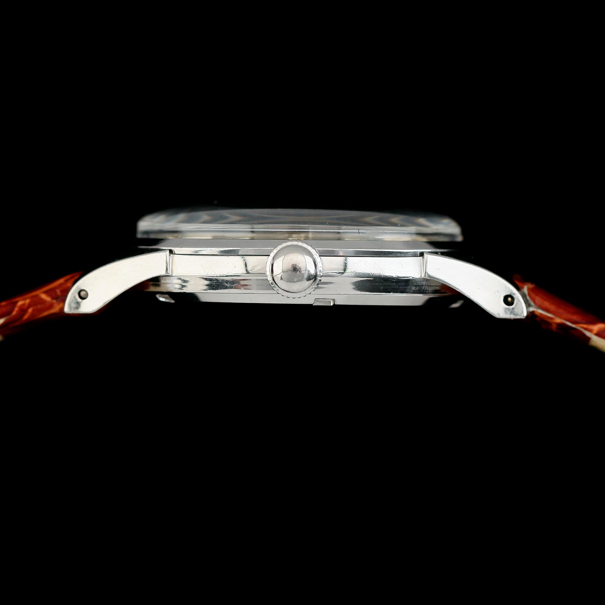 ARMBANDSUR, stål, Tärnan, 1900-talets mitt.