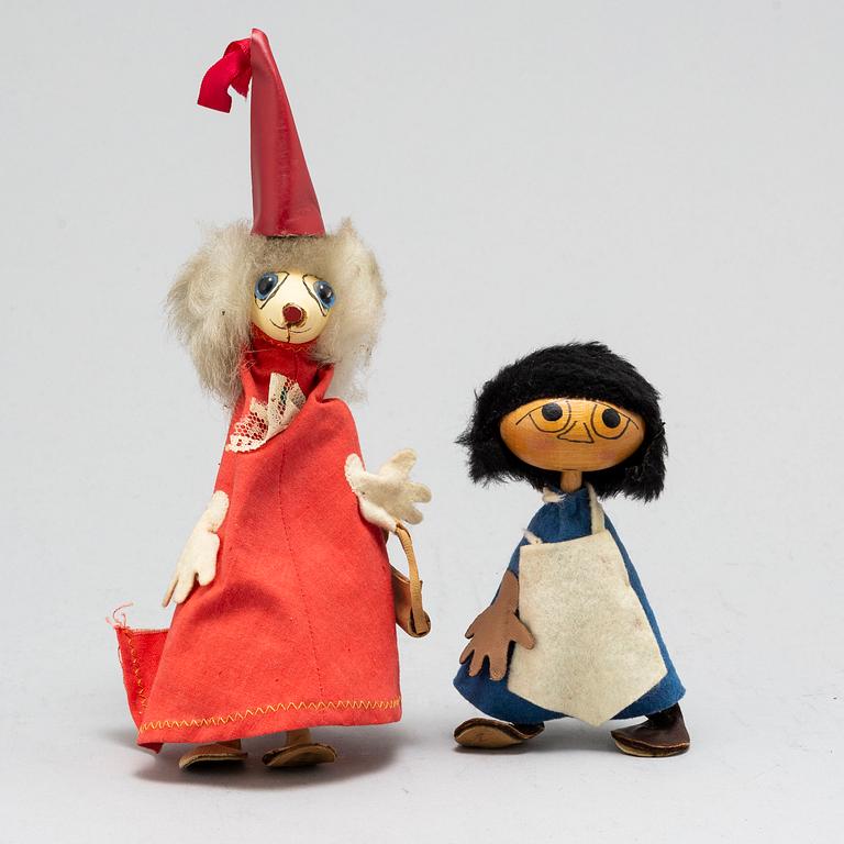 Two Moomin figurines from Atelier Faini, Finland, 1950's/60's.