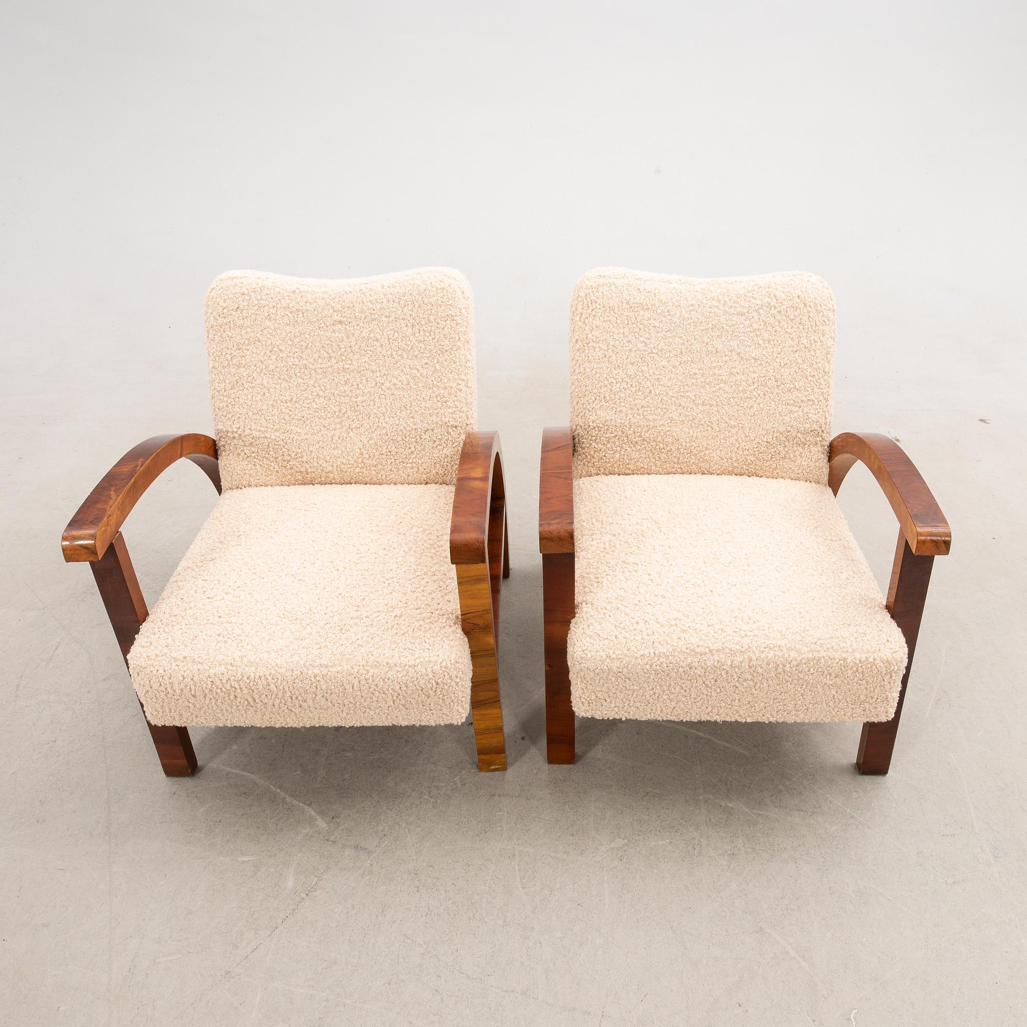 Armchairs, a pair, Art Deco, first half of the 20th century.