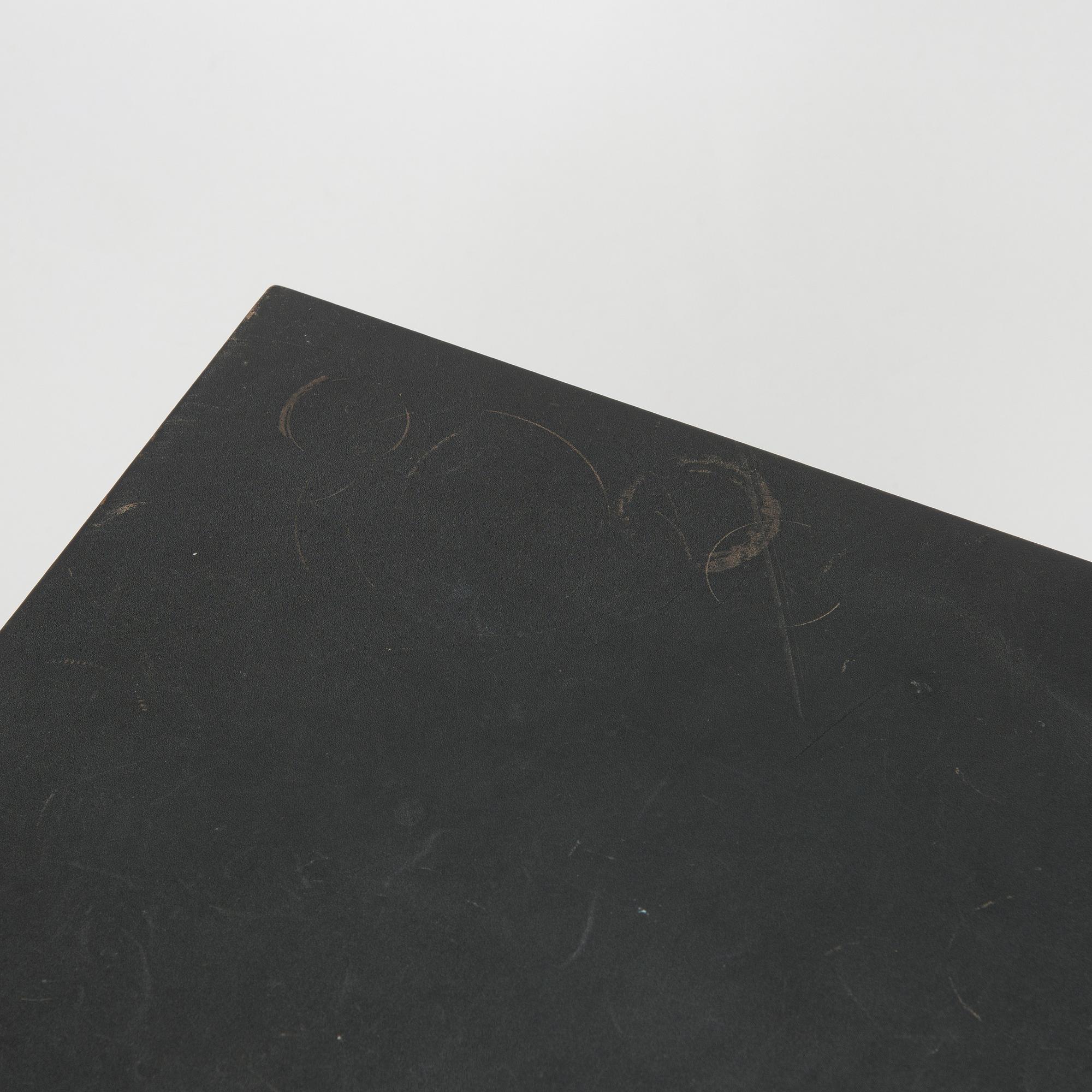Yrjö Kukkapuro, A 1960s/1970s coffee table for Haimi Oy, Finland.
