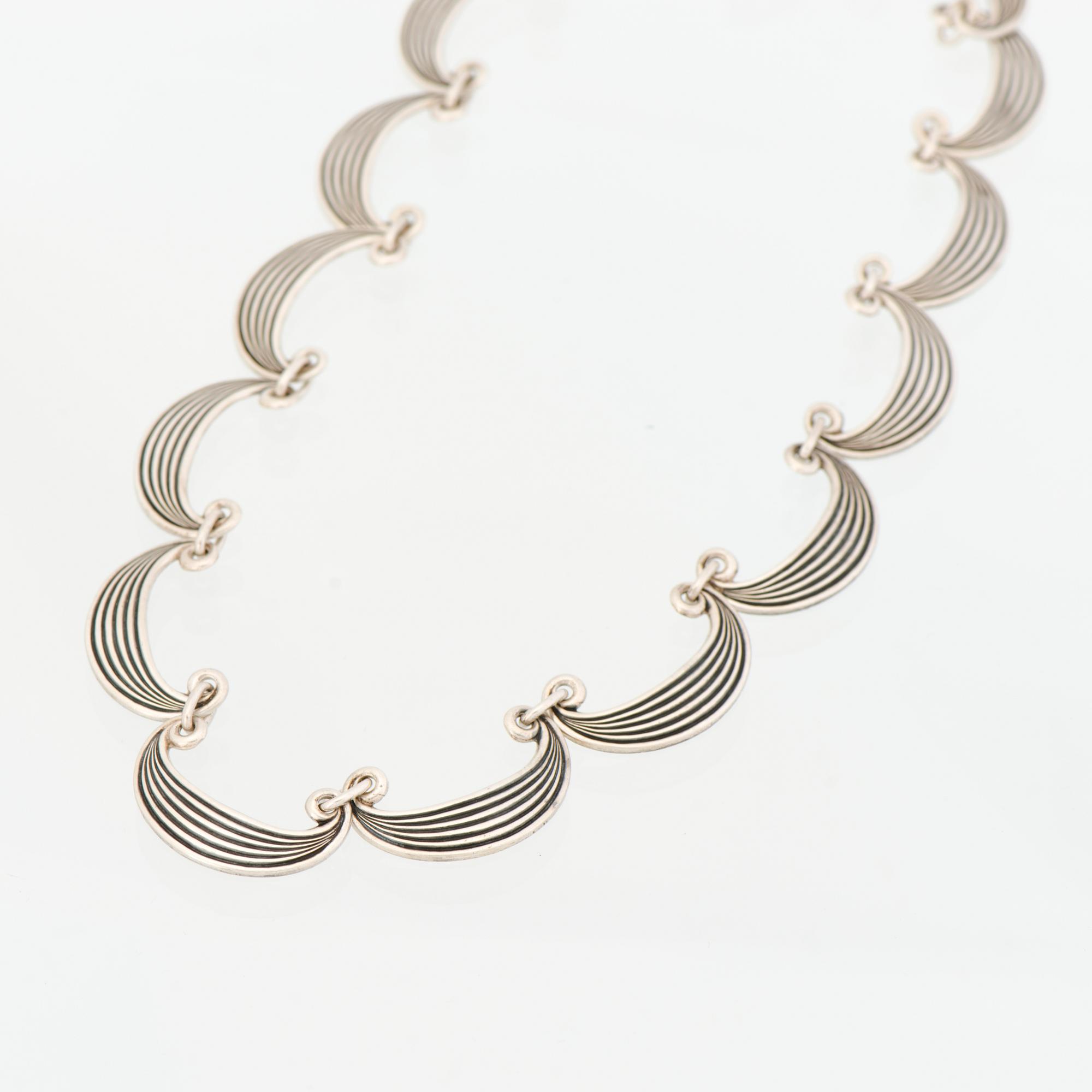 BÖRJE RAJALIN, KAULAKORU, "Savolaisvene", hopeaa. Helsinki 1960.