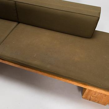 Olavi Hänninen, a 1960's sofa.