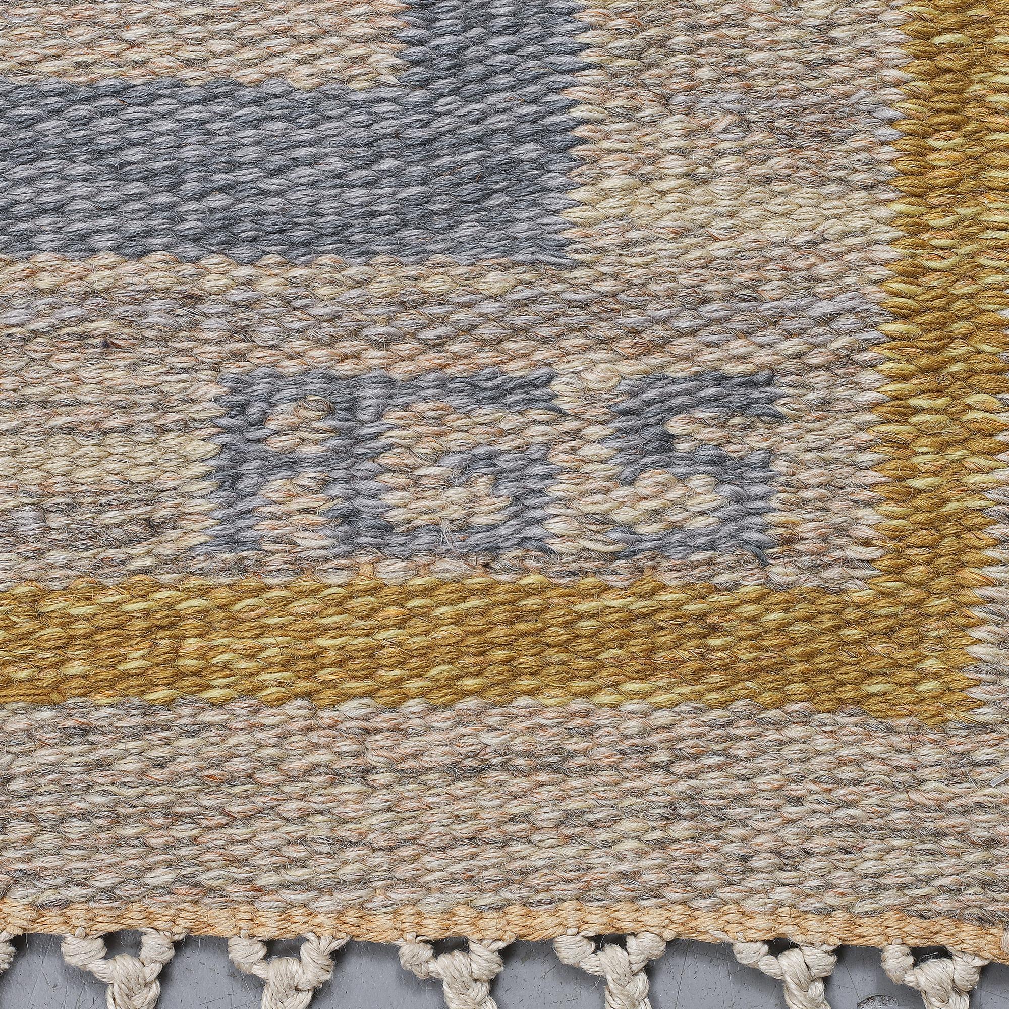 Anna-Greta Sjöqvist, a carpet, flat weave, ca 260 x 168,5-172,5 cm, signed AGS.