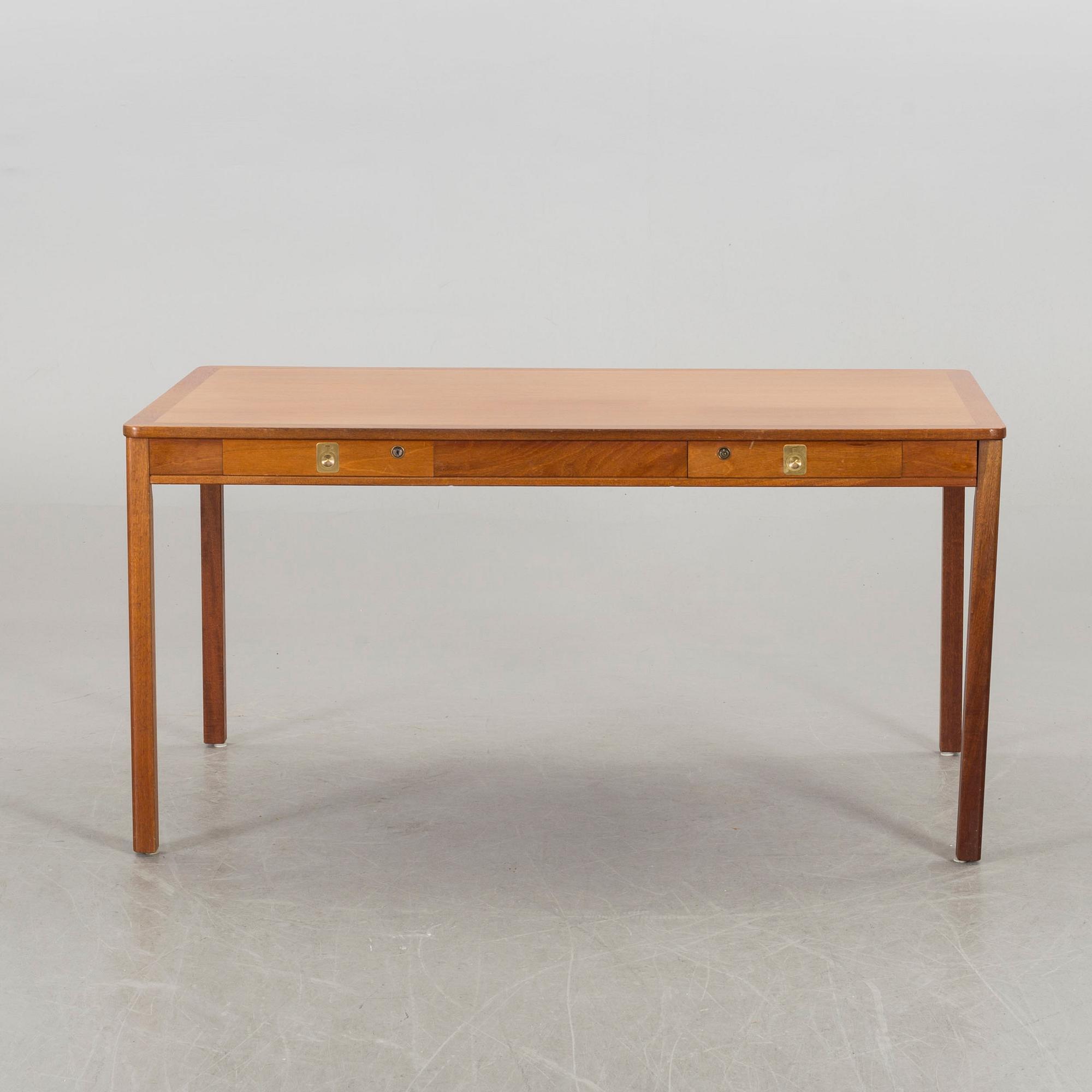 GÖRAN MALMBERG, a writing desk for Bröderna Andersson later part of the 20th century.