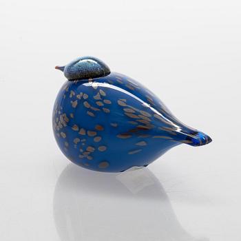 Oiva Toikka,  a glass bird signed O. Toikka Iittala 2017, numbered 1243/2017.