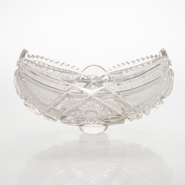 Malja, kristallia, 1900-luvun puoliväli.