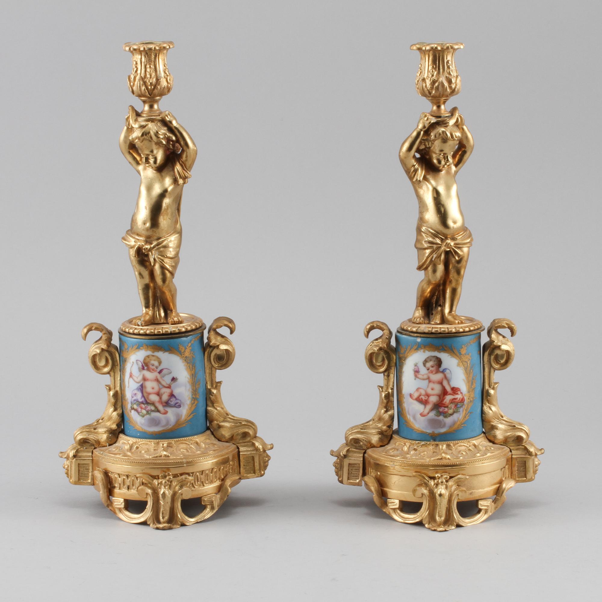 BORDSGARNITYR, 3 delar, Louis XVI- stil, troligen Frankrike, 1800-talets slut.