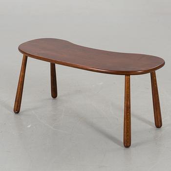JOSEF FRANK, pall modell 1034 (kallad mjölkpallen), för Firma Svenskt Tenn Stockholm.