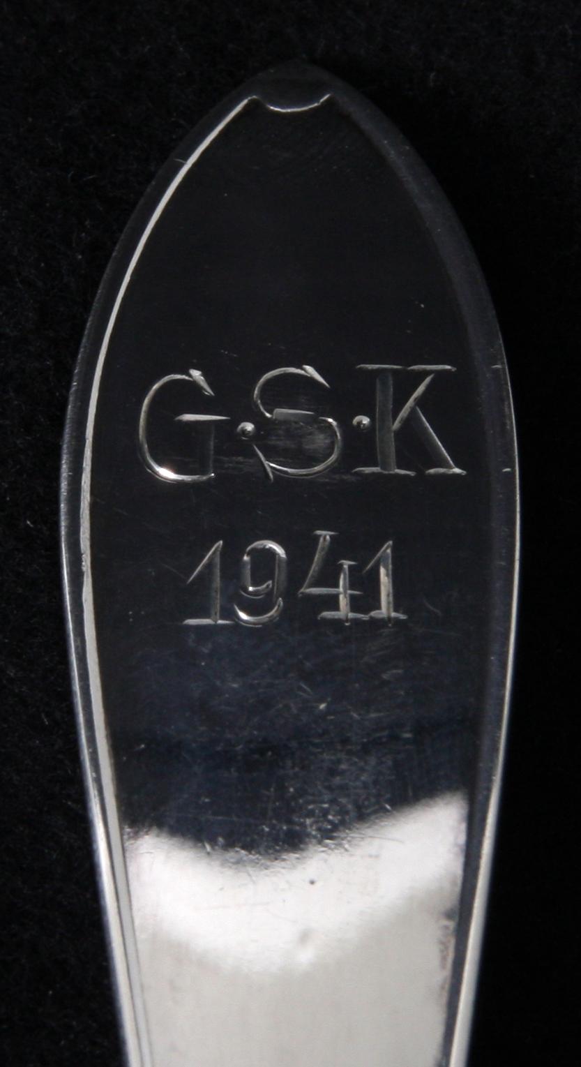SKEDAR, 8 st, silver, "Svensk spetsig".